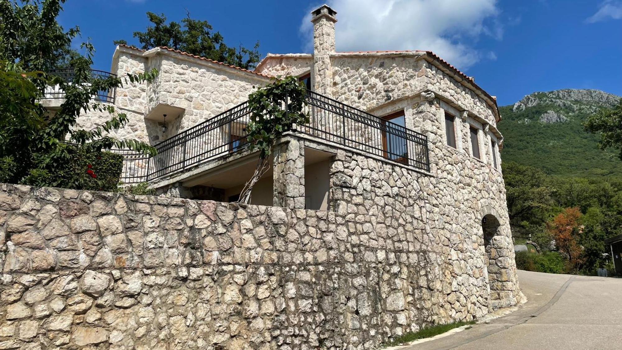 Mountains Villa Near Budva Eksteriør bilde